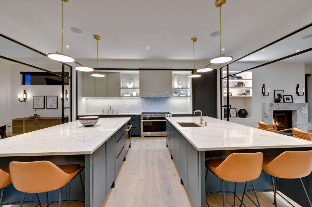 Altador West Custom Home - Kitchen